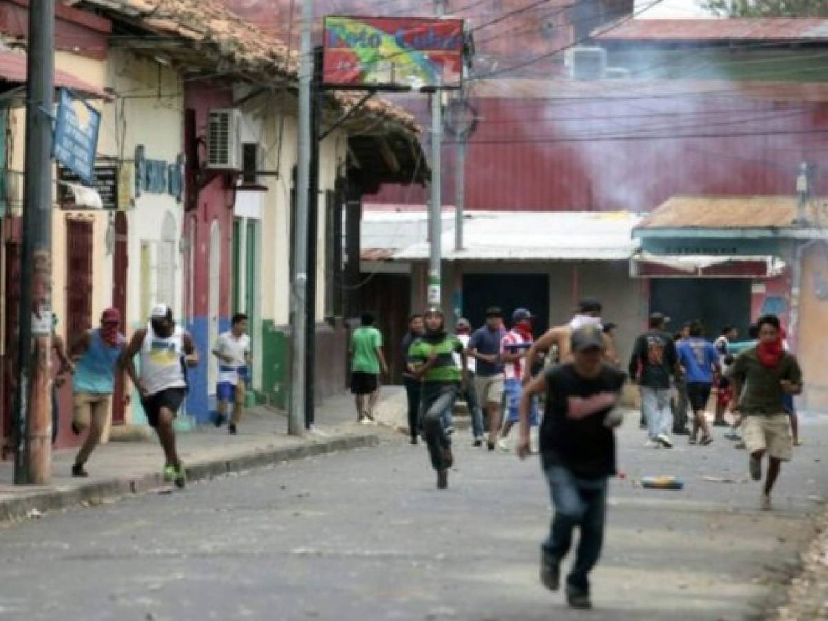 Ejército de Nicaragua dice que 'no reprimirá' y toma distancia de Daniel Ortega