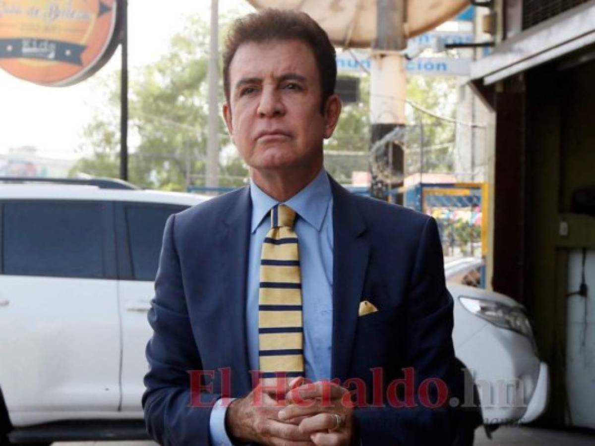 Salvador Nasralla denuncia irregularidades en conteo de votos de diputados del PSH