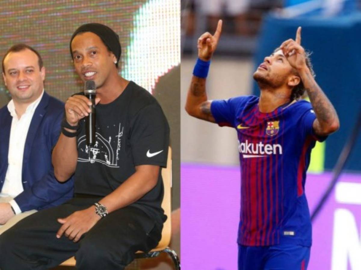El consejo de Ronaldinho a Neymar en plena conferencia de prensa en Honduras