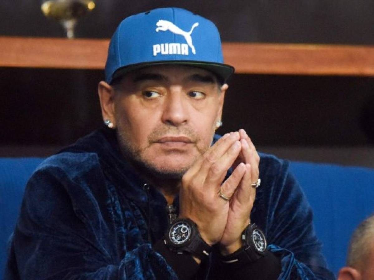 Investigan si hubo negligencia en la muerte de Maradona