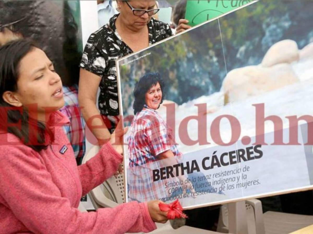 Exigen la captura de directivos de DESA y funcionarios implicados en crimen de Berta
