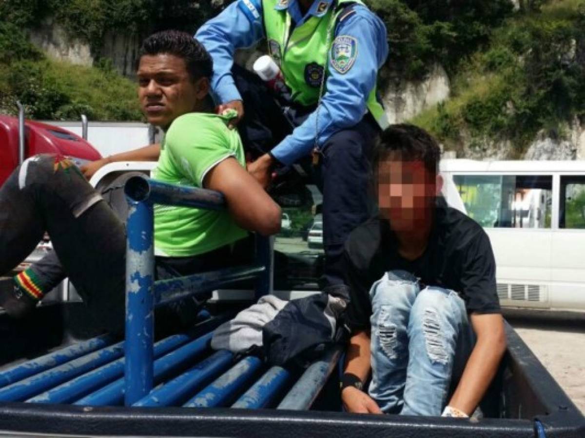 Honduras: Caen infraganti dos supuestos asaltantes de rapiditos en Tegucigalpa