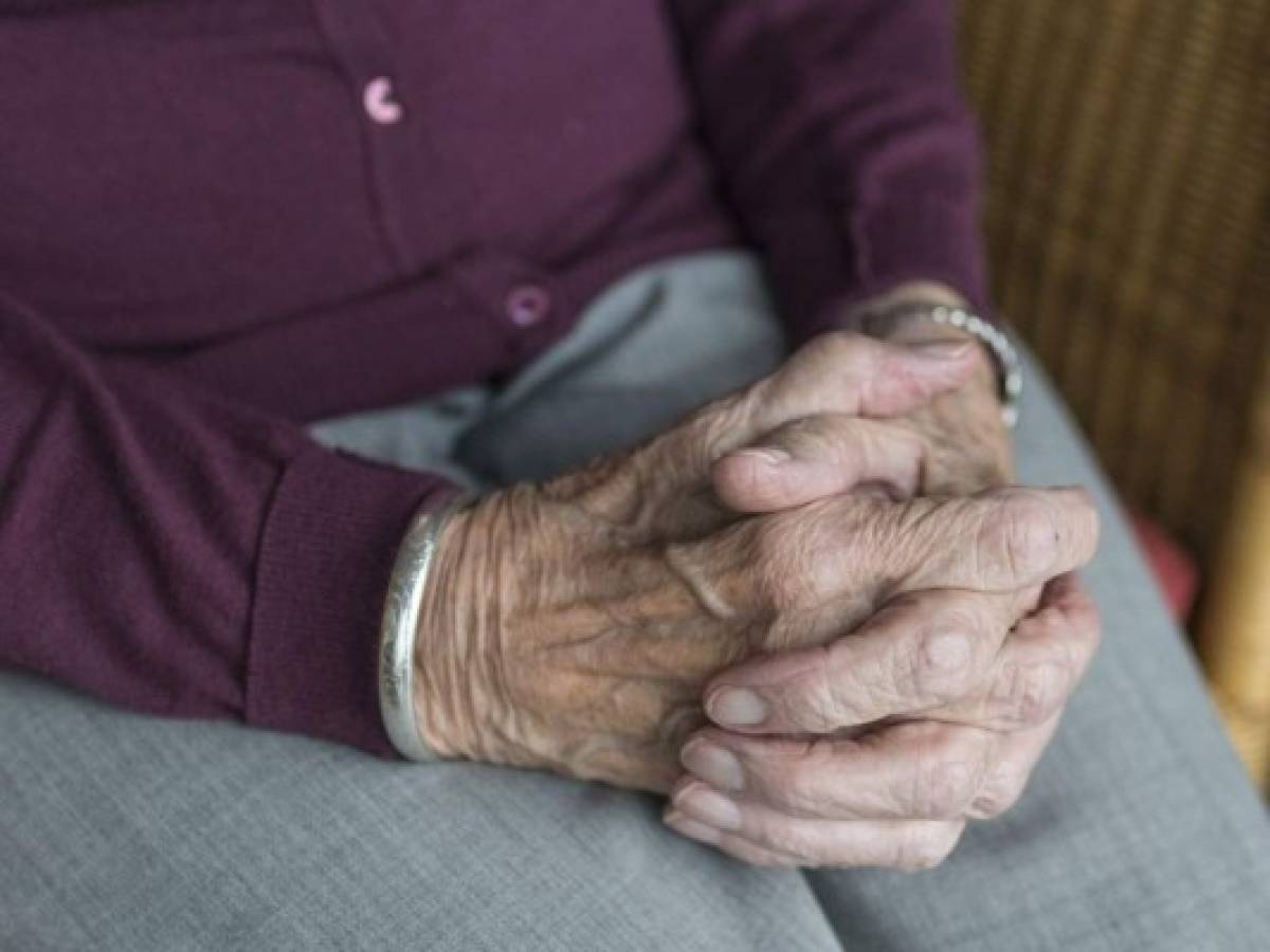 Hombre momifica a su madre de 89 años para seguir cobrando ayudas del Estado  