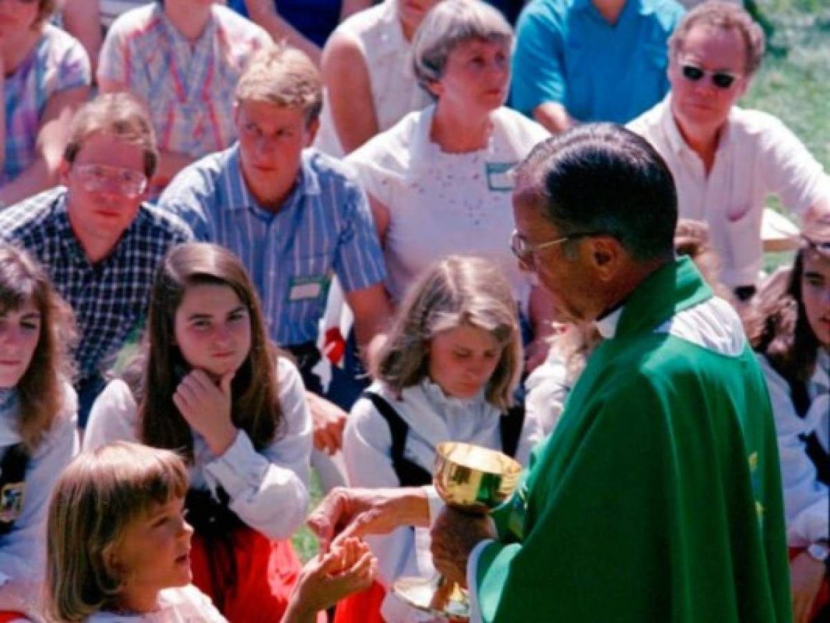 Ex obispo de EEUU denunciado por abusos es eximido por el Vaticano  