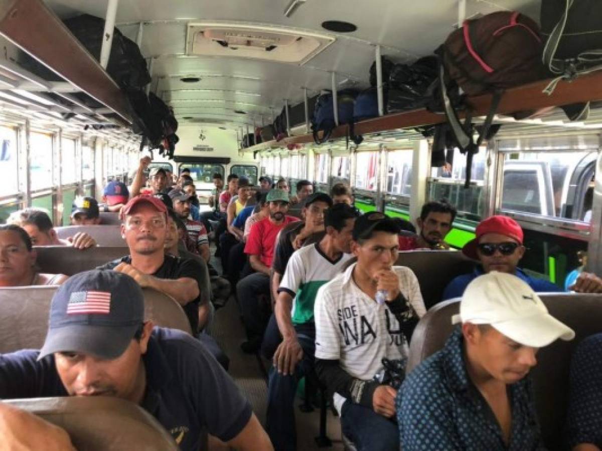 Llegan a Honduras los primeros migrantes de la caravana