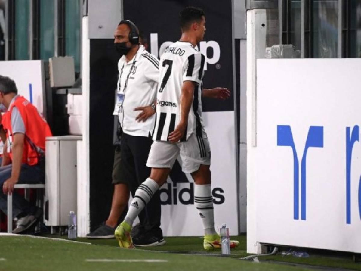 Cristiano Ronaldo suplente, pero se queda, dice la Juventus