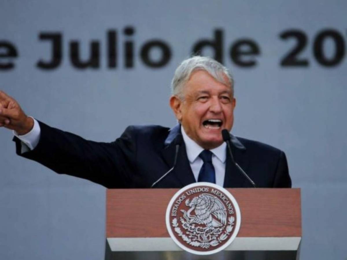 Presidente de México promete 'investigación a fondo' de accidente de metro  