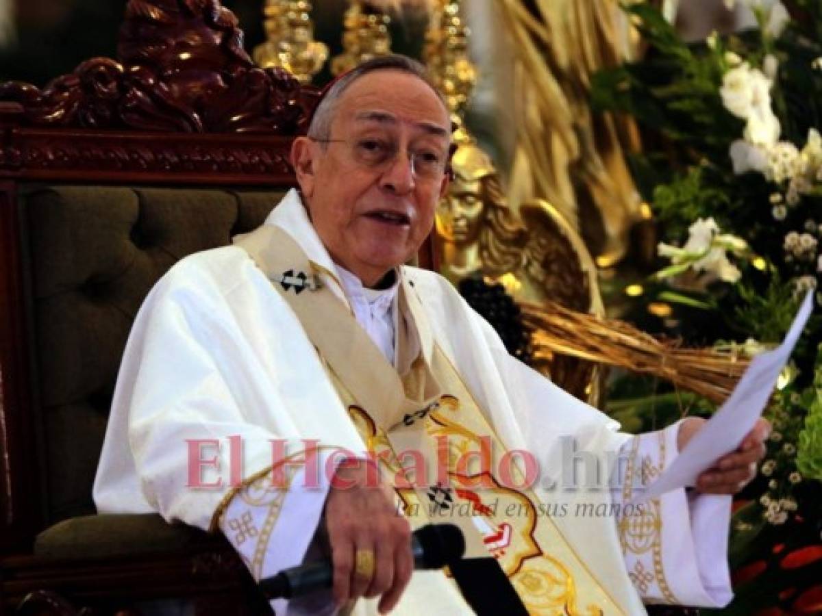 'Continúen orando por sus sacerdotes y por este servidor': cardenal Rodríguez en Misa Crismal