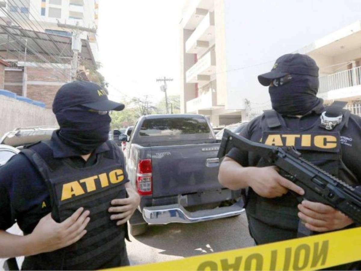 Honduras: Grupo élite de la ATIC busca prófugos del IHSS