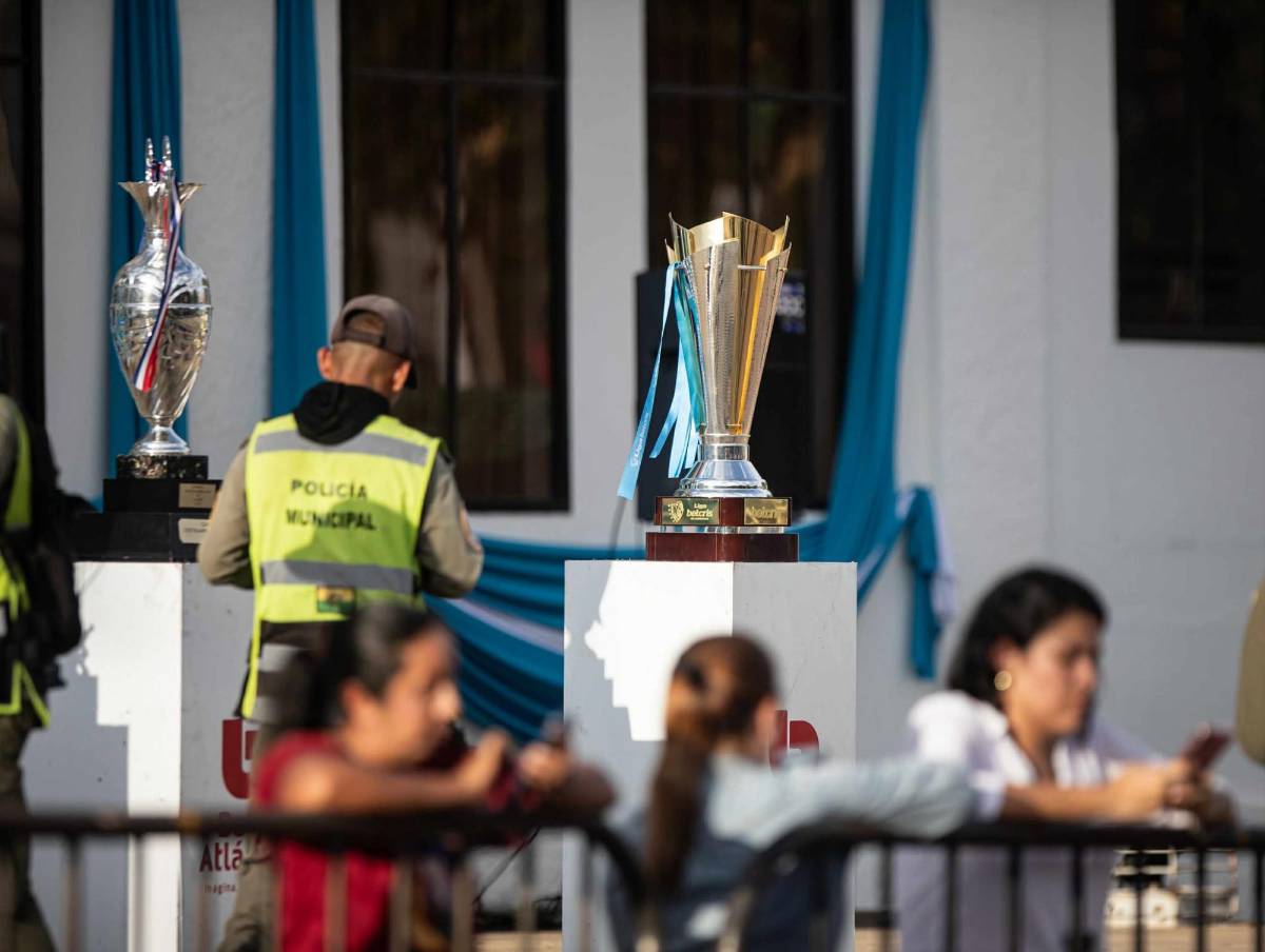 Show de la Ultra, lindas chicas, figura se lesiona y alegría por remontada de Olimpia en el Morazán
