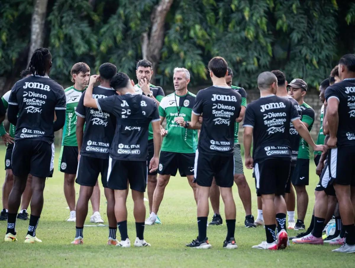 Mercado: Olimpia anuncia su primer fichaje, Elis regresa, catracho al extranjero y futuro de Palma