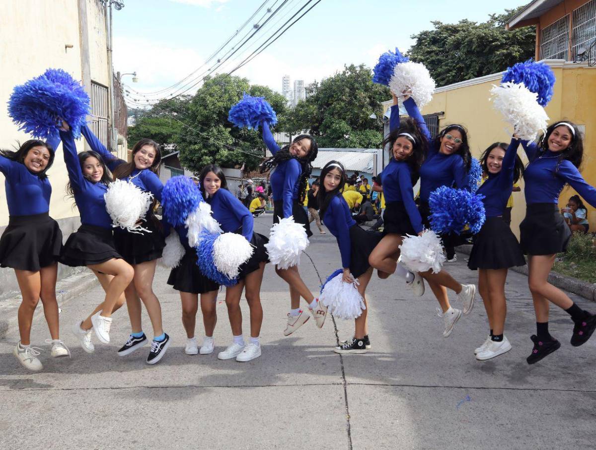 Pomponeras del Instituto San Pablo darán un espectáculo en el Estadio Nacional por los desfiles patrios