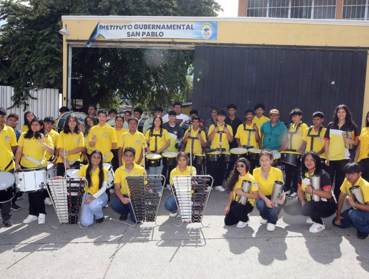 Banda marcial del Instituto San Pablo prepara un repertorio tradicional para los desfiles