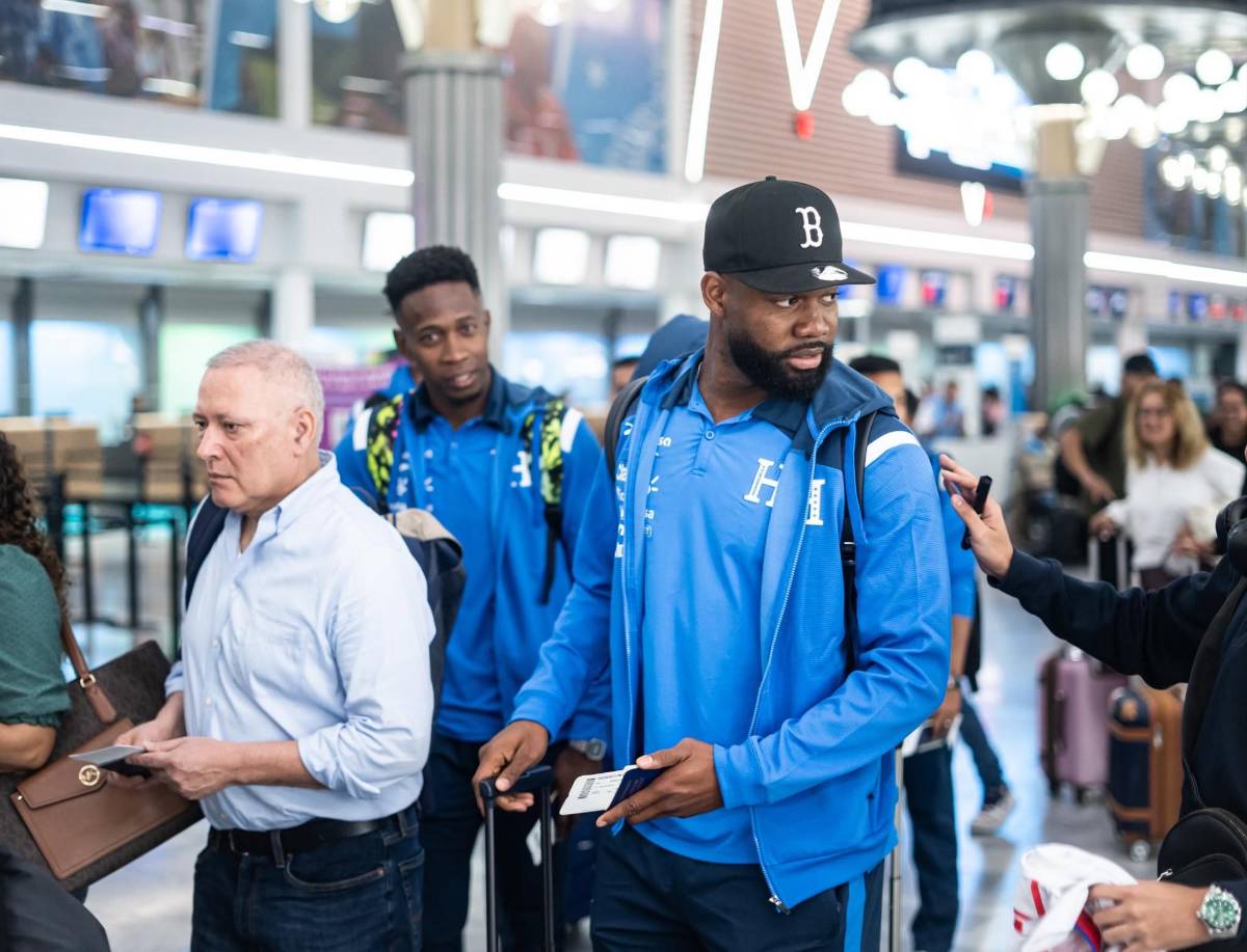 ¡Sorpresas! El 11 titular con el que debutaría José Molina al frente de Honduras ante Perú