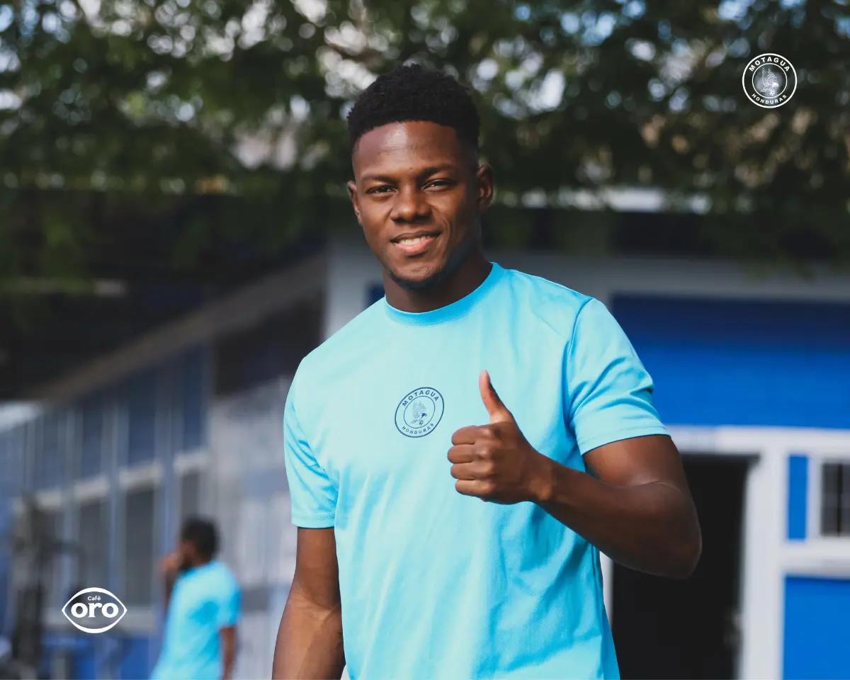 Fichajes: Olimpia busca robarle jugador a Motagua y legionario se une equipo de segunda