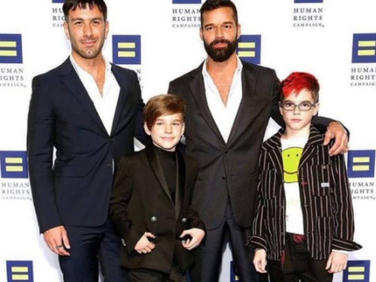 Ricky Martin compara la gestación de sus hijos con la de Jesús y le llueven críticas