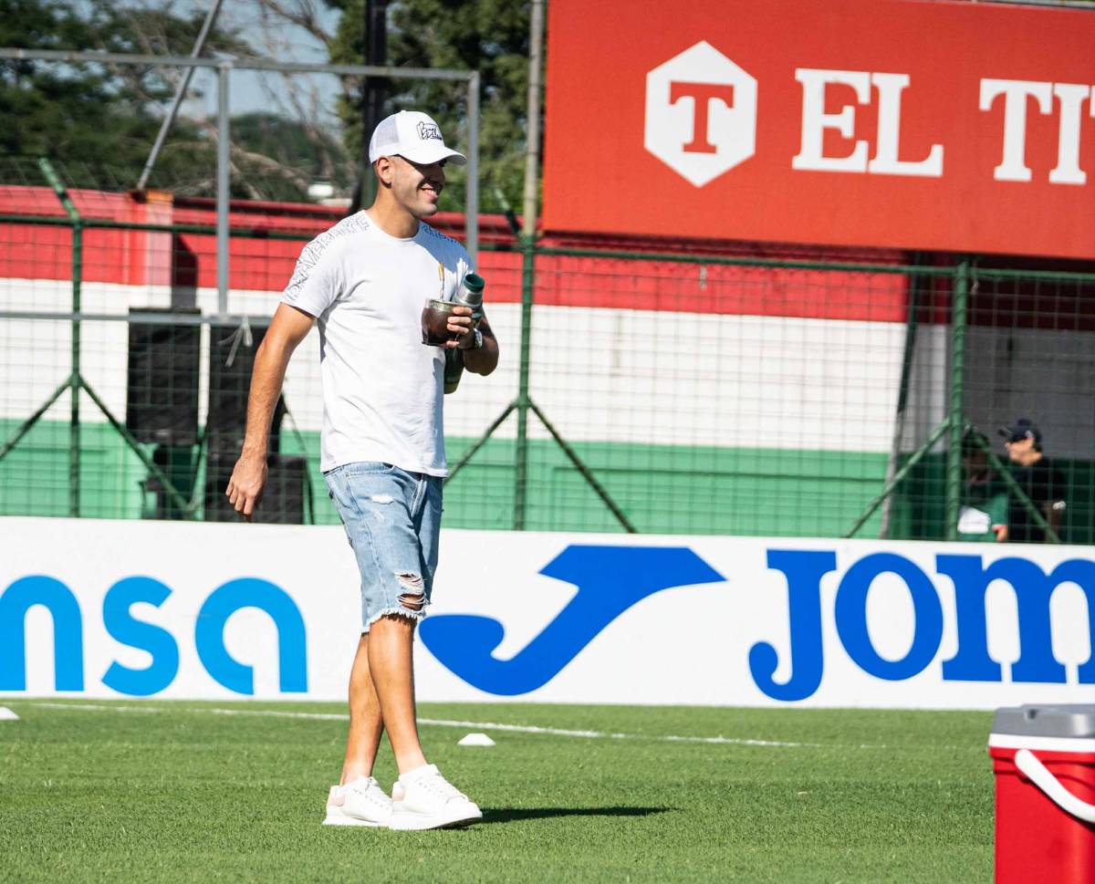 Tarde de calor y entorno familiar en el Yankel para el Marathon vs Platense