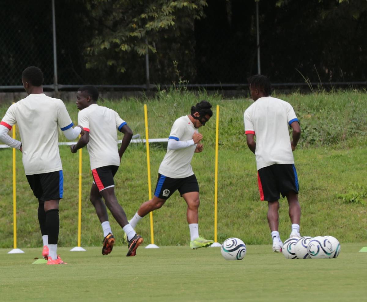 Alarma en Olimpia previo a juego ante Firpo: Dos no entrenaron y uno lo hizo por separado