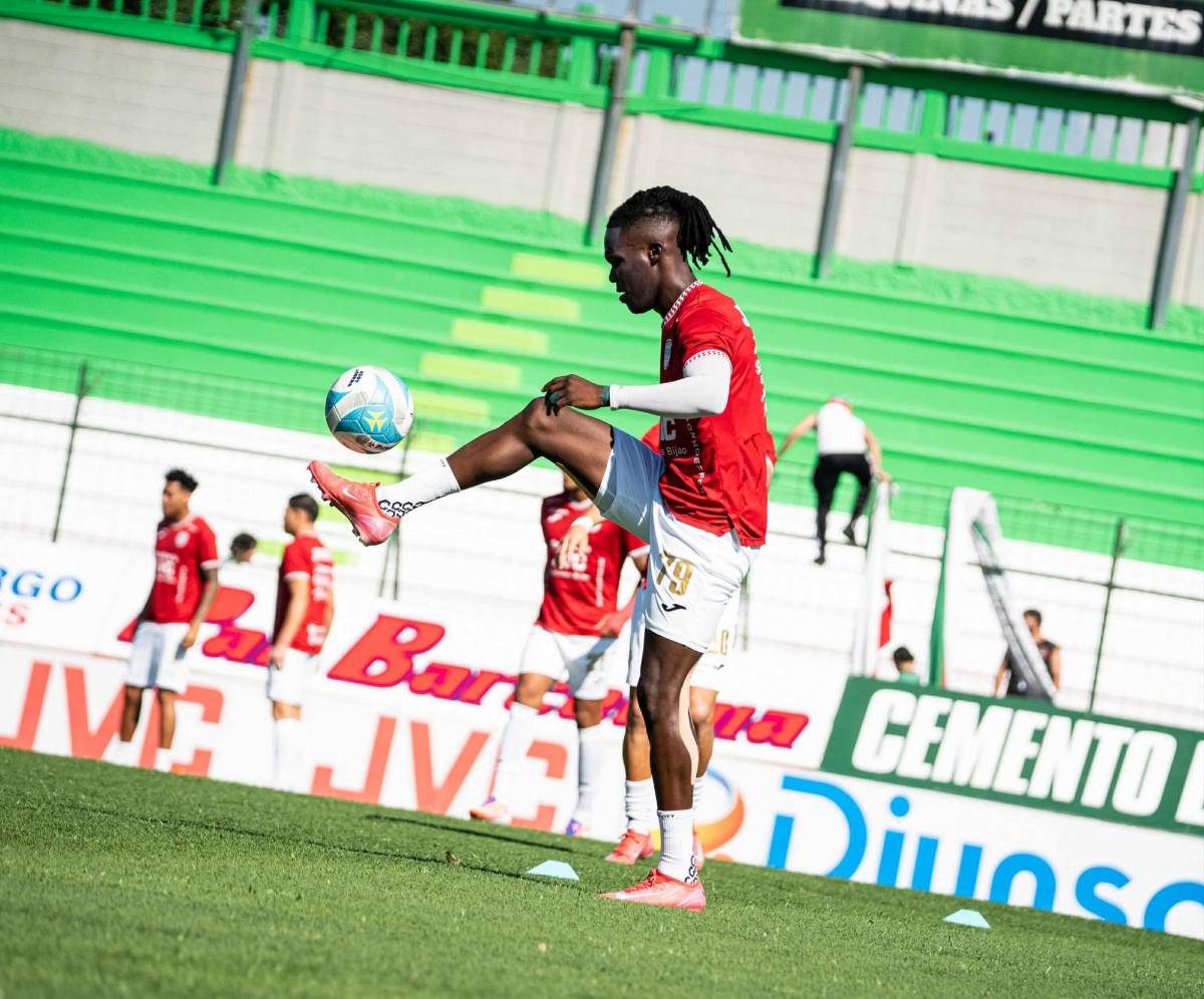 Tarde de calor y entorno familiar en el Yankel para el Marathon vs Platense