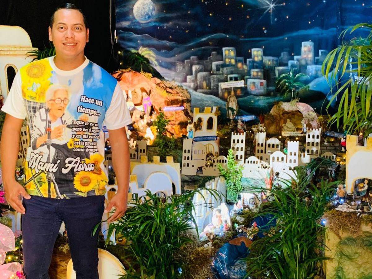 Harold Umanzor, el artista creador del nacimiento que adorna el barrio El Chile.