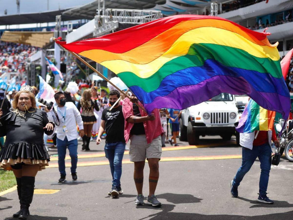 Matrimonio gay no está en agenda de presidenta Xiomara Castro, asegura ministra Natalie Roque