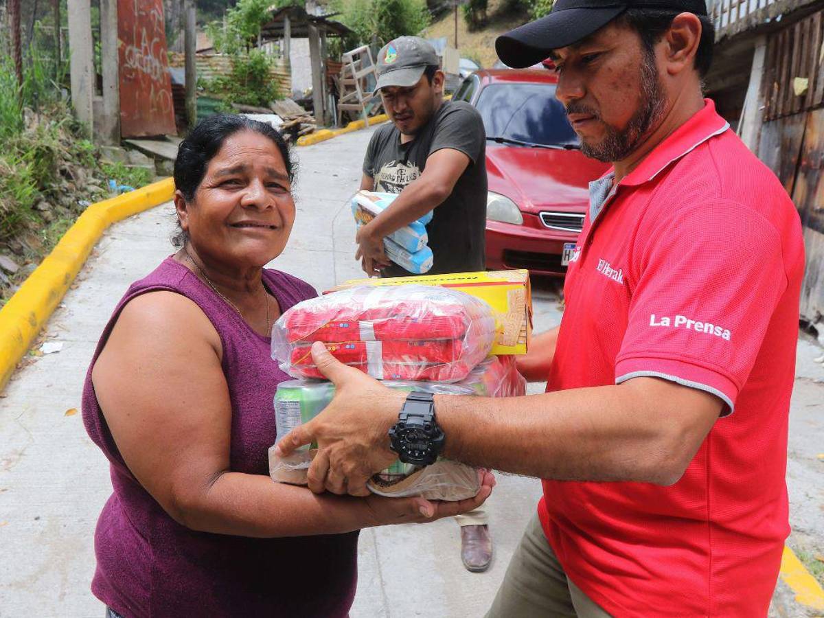Abandonada por las autoridades, pero no por nuestros lectores.