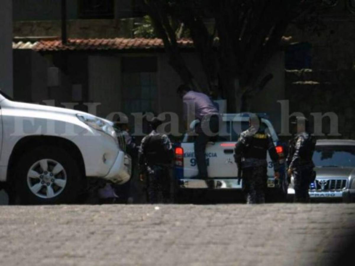 Víctor Lorenzo Flores Pineda es acusado de conspirar contra el presidente de Honduras, Juan Orlando Hernández.