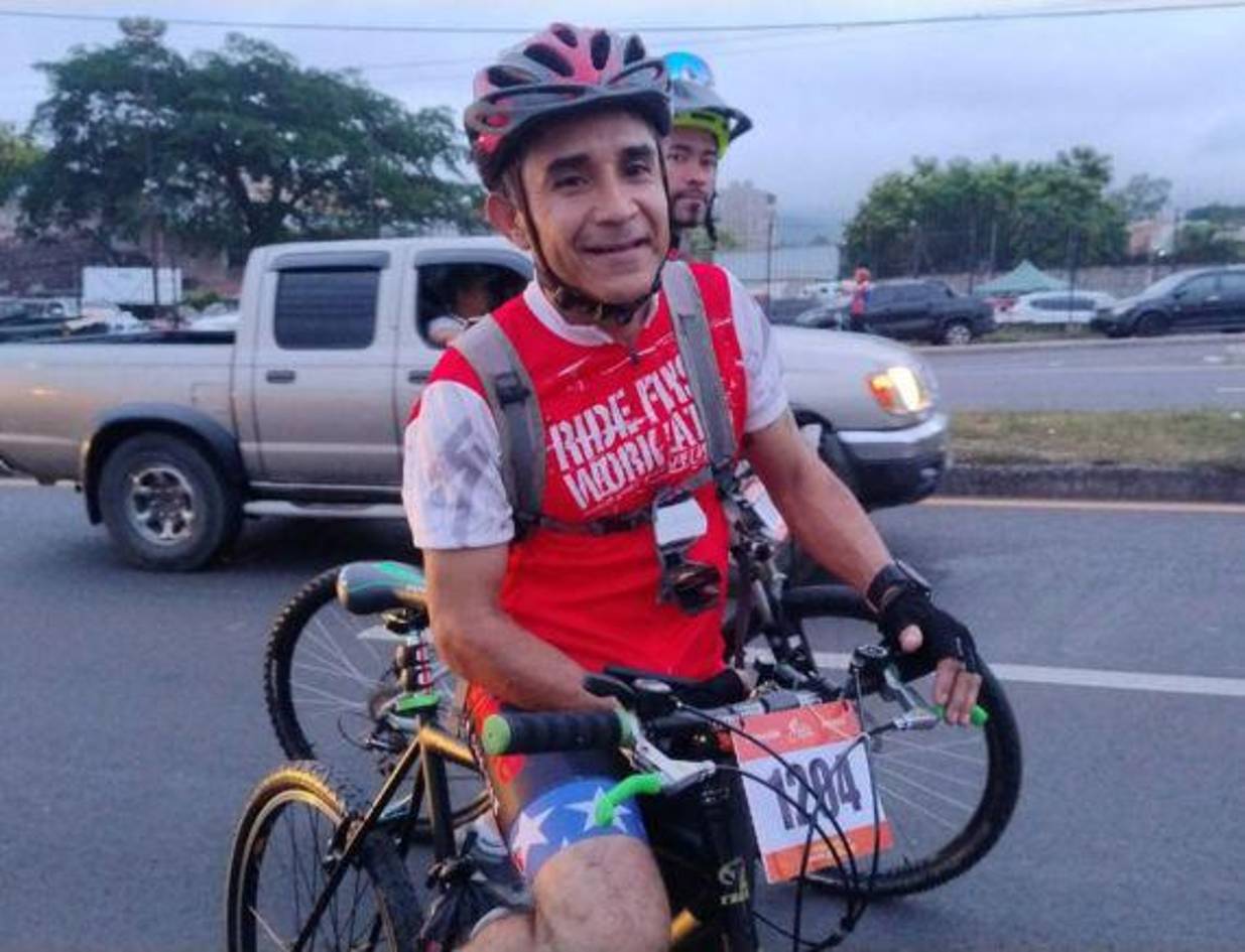 Irvin Lenin Rovelo, ciclista que pedalea por pasión y no se pierde la Vuelta EL HERALDO