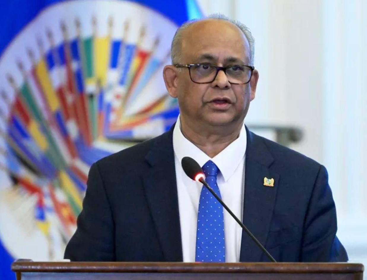 Secretario general de la OEA urge a evitar interferencias y garantizar un voto libre en Honduras