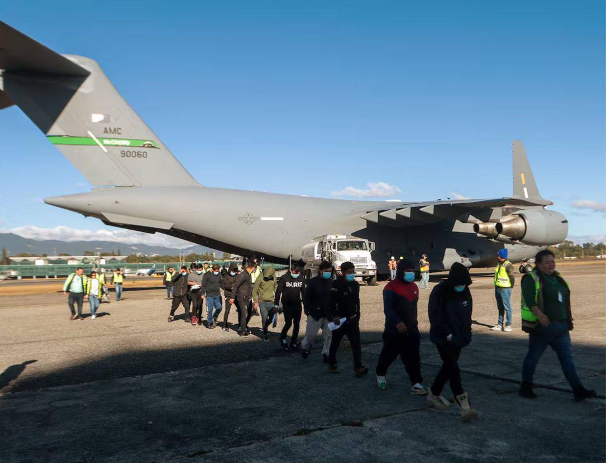 Honduras aceptará vuelos militares con deportados de Estados Unidos