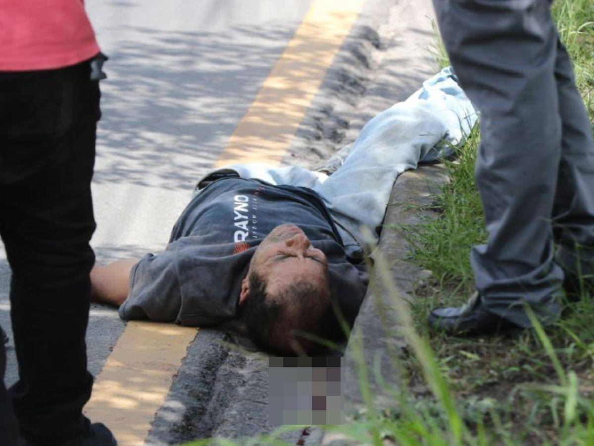 Hombre no usó puente peatonal y provocó la muerte de motociclista: así fue el accidente en el anillo periférico