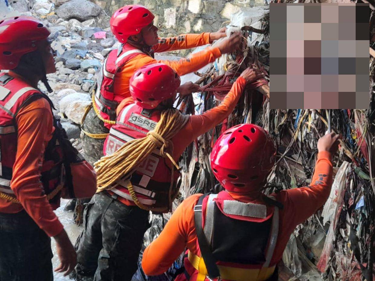 Hallan sin vida a uno de los dos niños arrastrados por quebrada en la Cantarero López