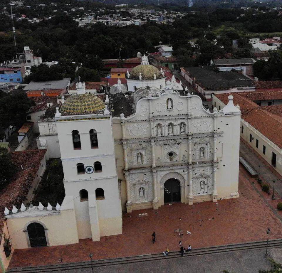La ciudad colonial de Comayagua se ha vuelto uno de los puntos más visitados, debido al turismo religioso.