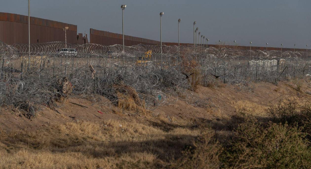 Trump ignora límites legales para deportar con rapidez a los migrantes