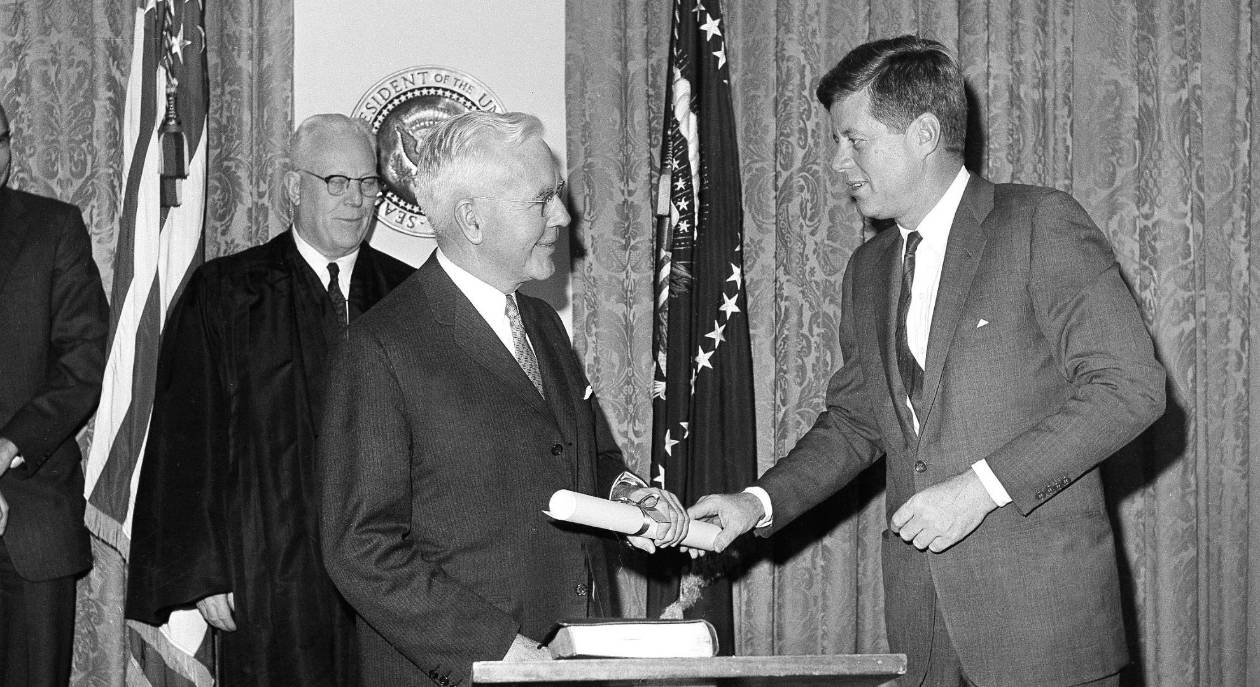 CIA y el Vaticano: revelaciones inesperadas en documentos del caso Kennedy