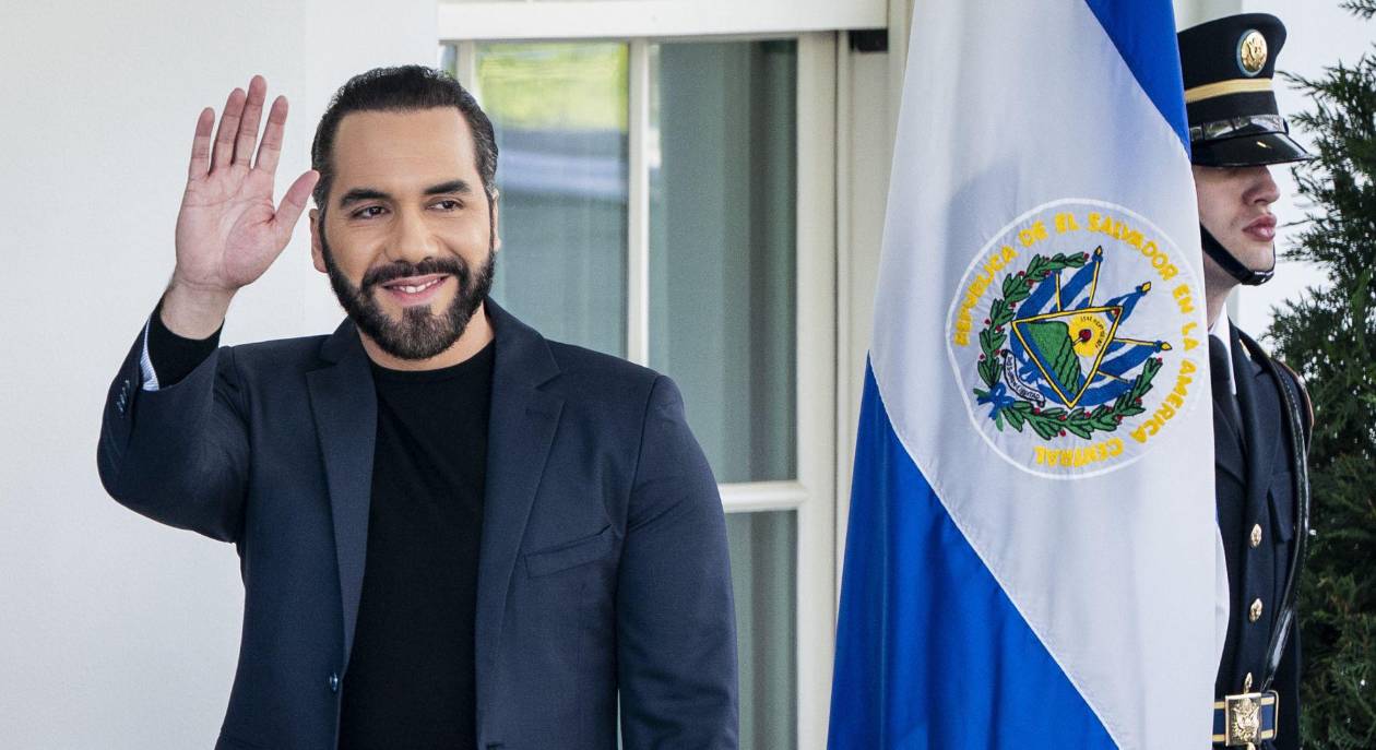 Nayib Bukele ¿autócrata o héroe?