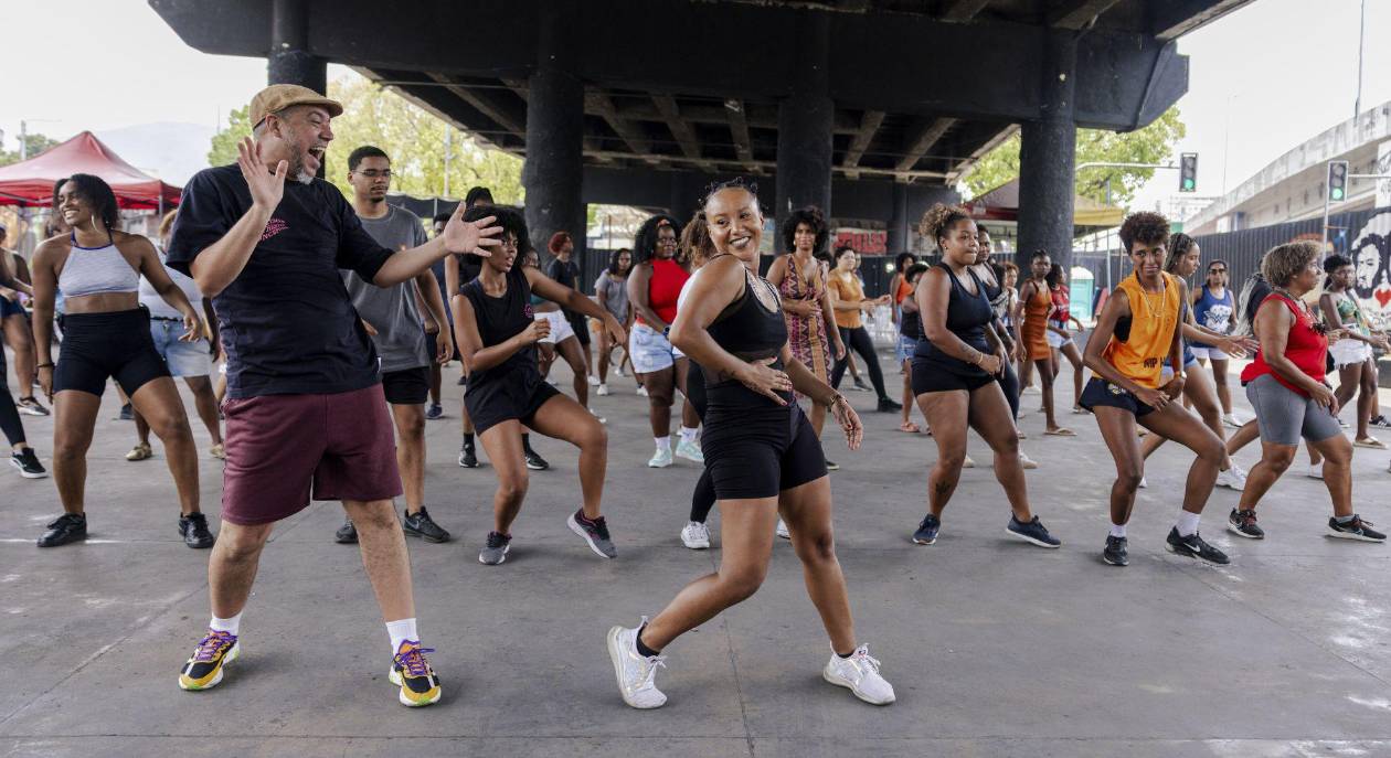 Charme: El baile que revive la cultura R&B en las calles de Río de Janeiro