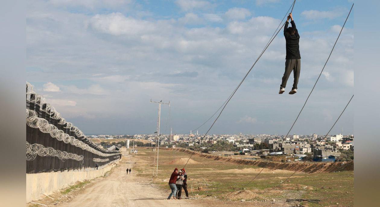 La oscuridad aterra a los niños de Gaza: noches de lucha y miedo