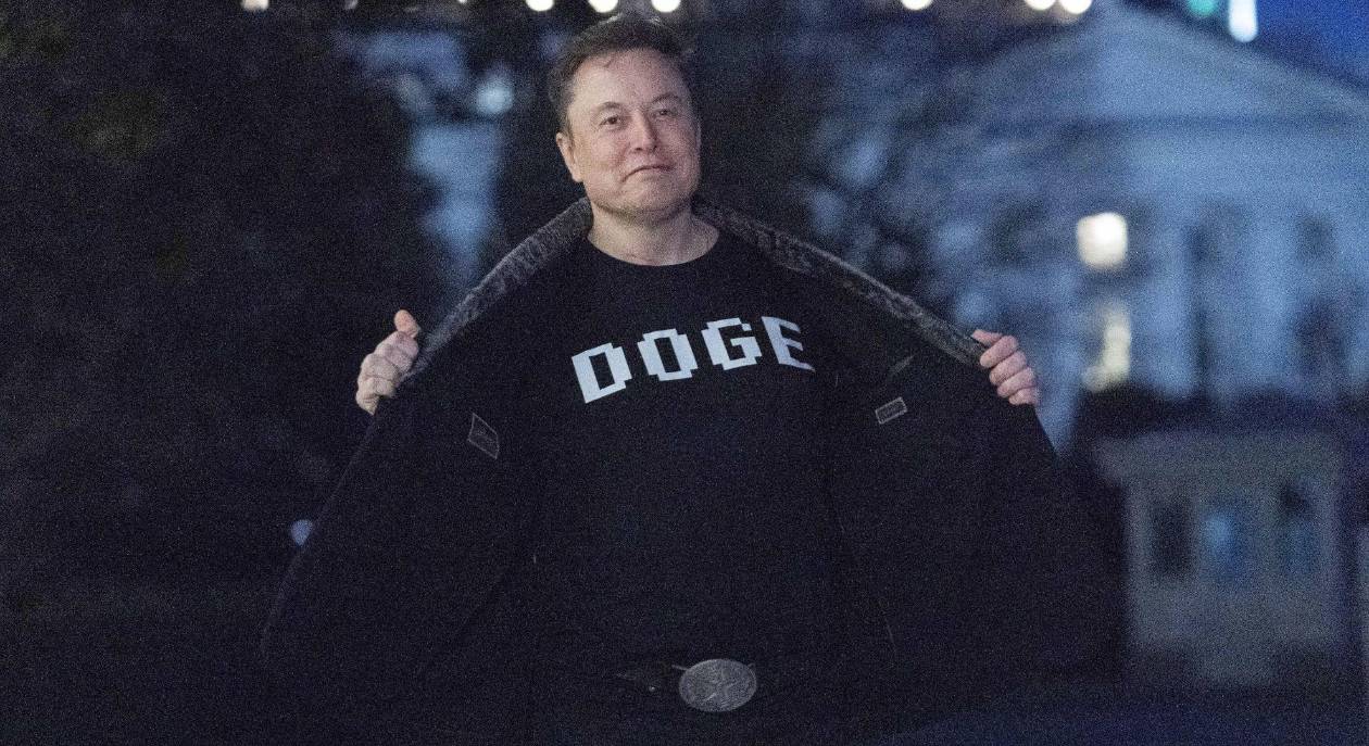 Elon Musk y su cruzada por Marte: entre amenazas existenciales y choques políticos