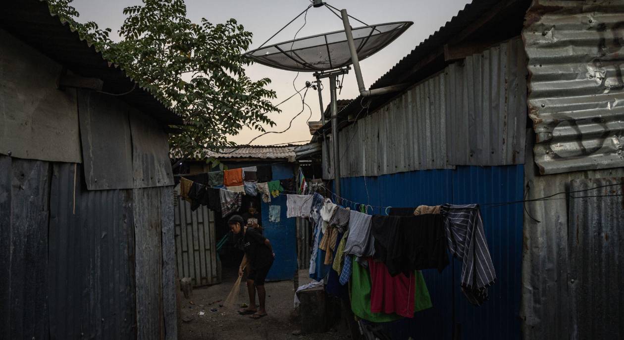 El desafío de gobernar la nación más joven de Asia