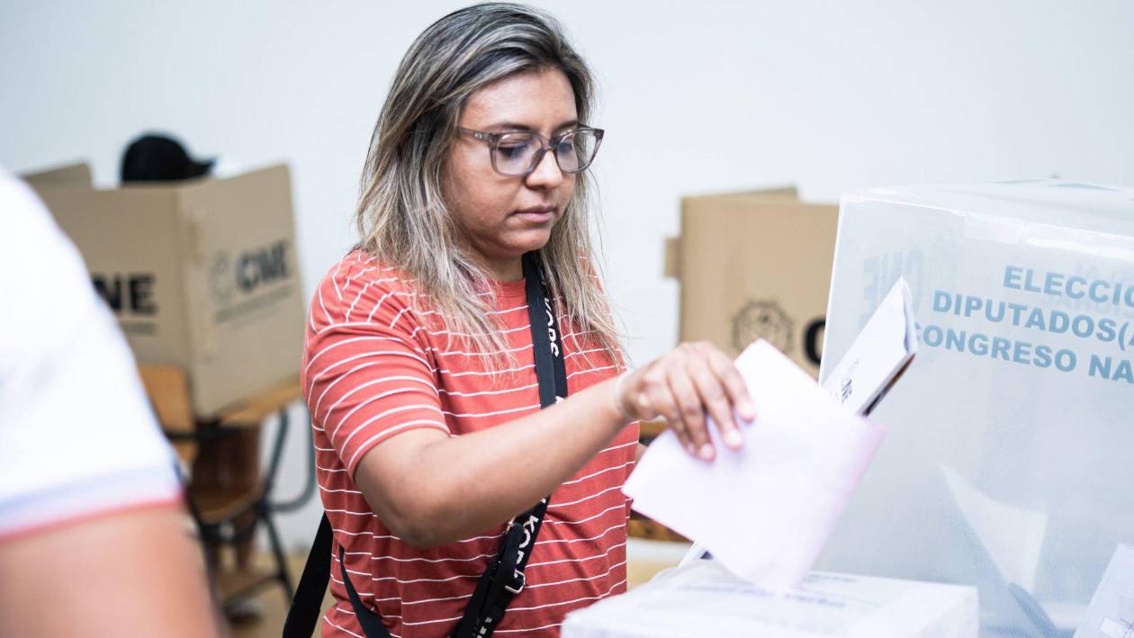 Repetición de comicios en San Antonio de Flores sería clave ante un empate presidencial