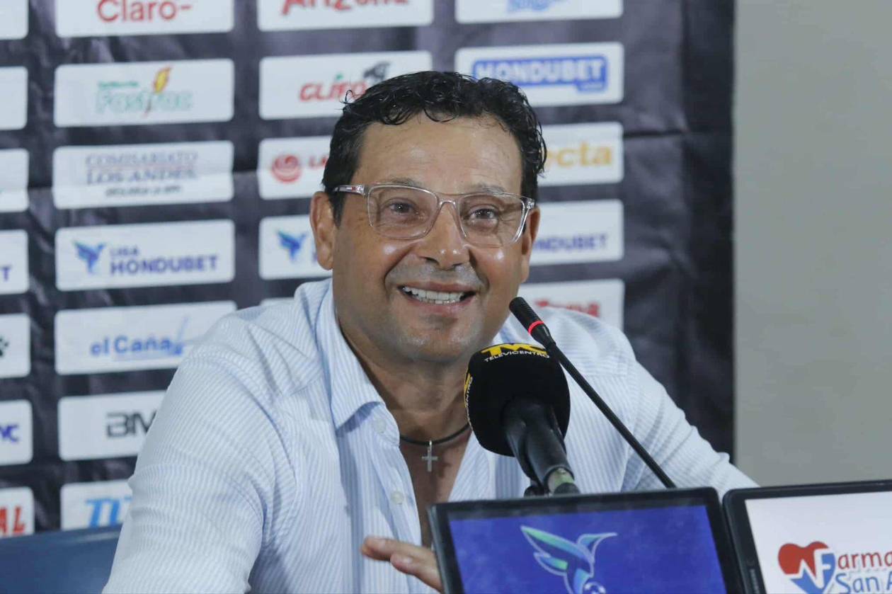 Jeaustin Campos respira tras victoria y advierte: “Lo mejor está por venir”