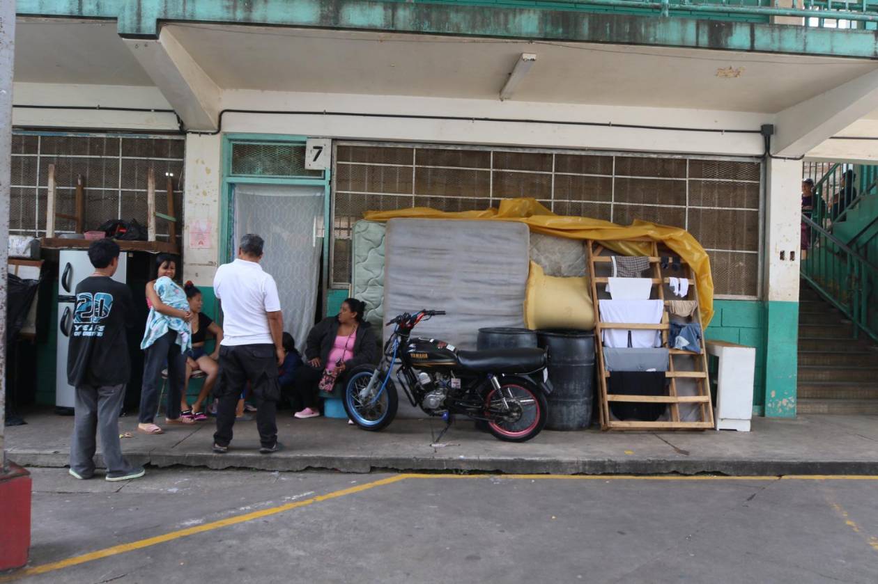 Familias damnificadas por lluvias regresarán a sus hogares por falta de soluciones de la alcaldía de la capital