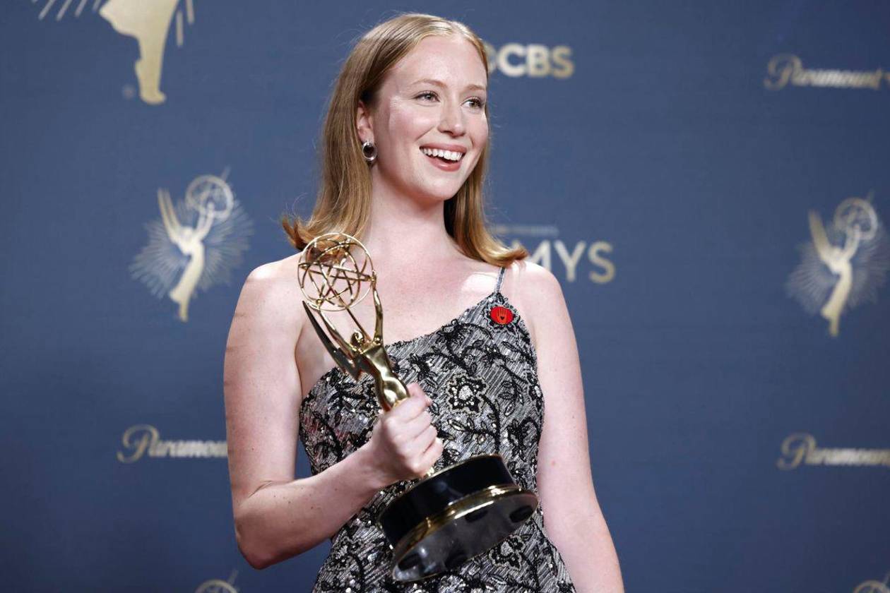 La actriz Hannah Einbinder, tras ganar el Emmy: “¡A la mier. el ICE...!”