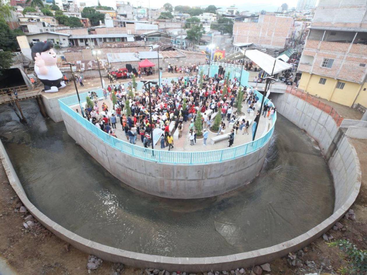 Alcaldía inaugura obra de mitigación en el sector de Los Jucos, en Tegucigalpa