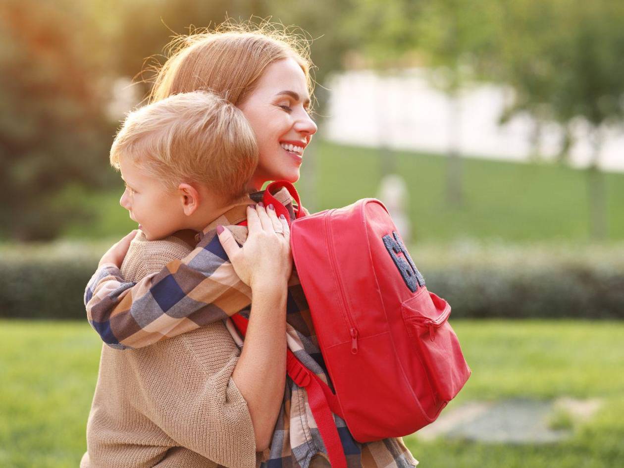 ¿Cómo apoyar a los niños con ansiedad por el regreso a clases?