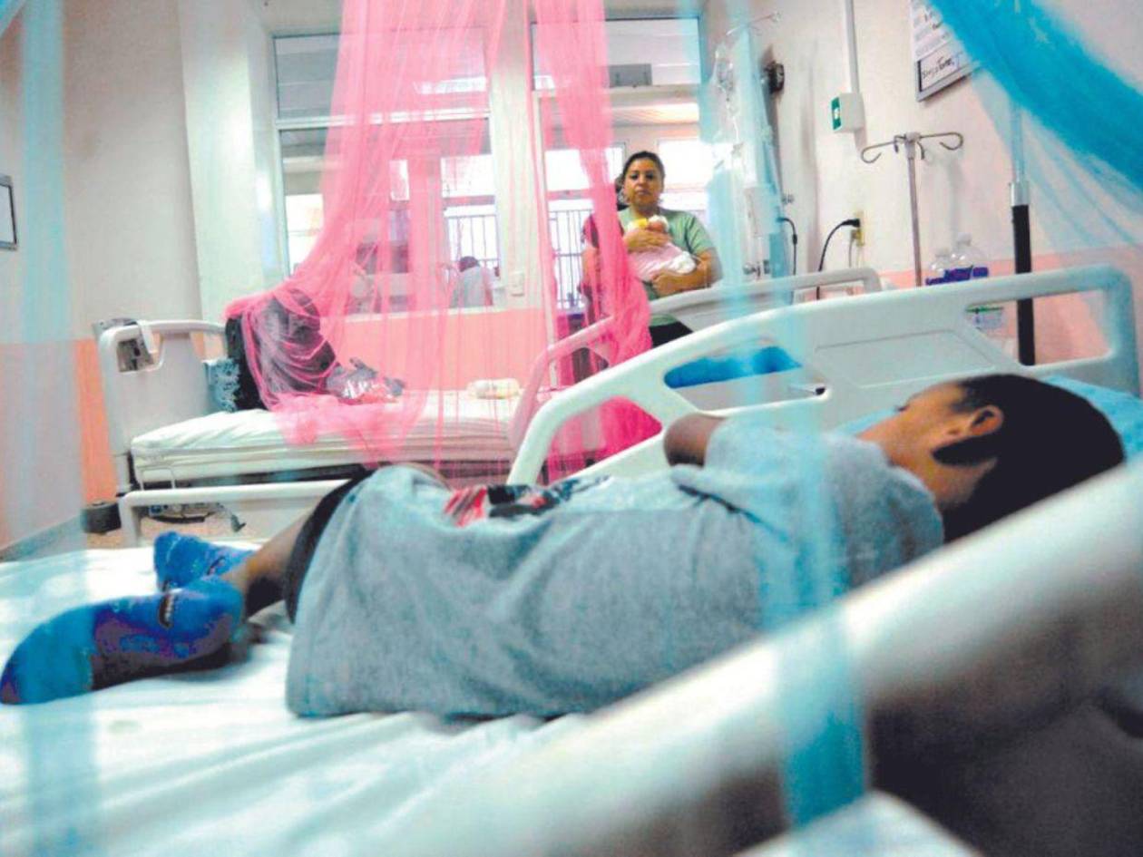 Dengue deja 240 hospitalizados en 2025; el 85% son menores de edad