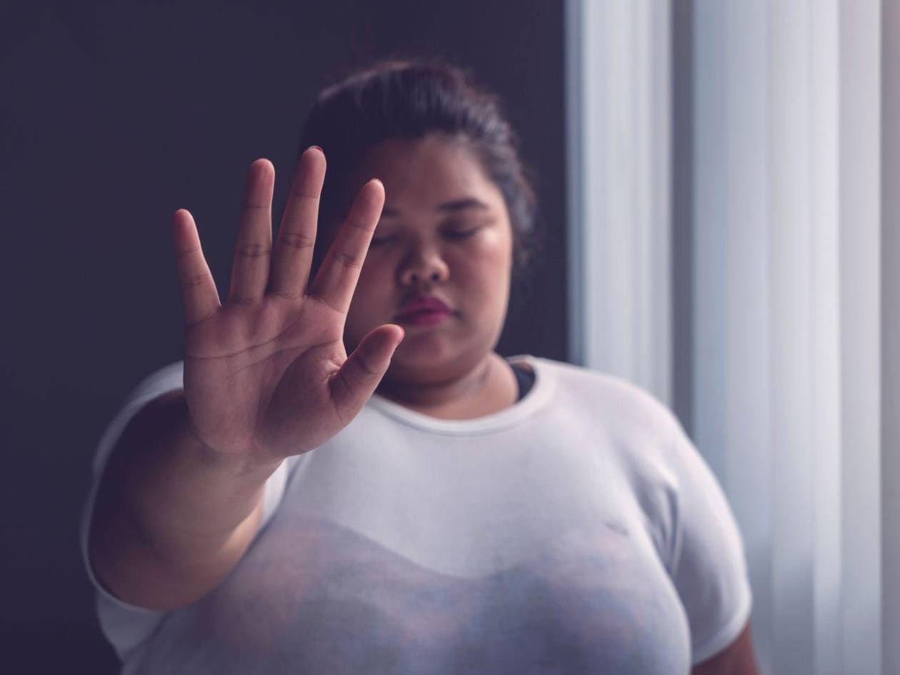 ¿Cómo afecta el sobrepeso en la autoestima de las personas?