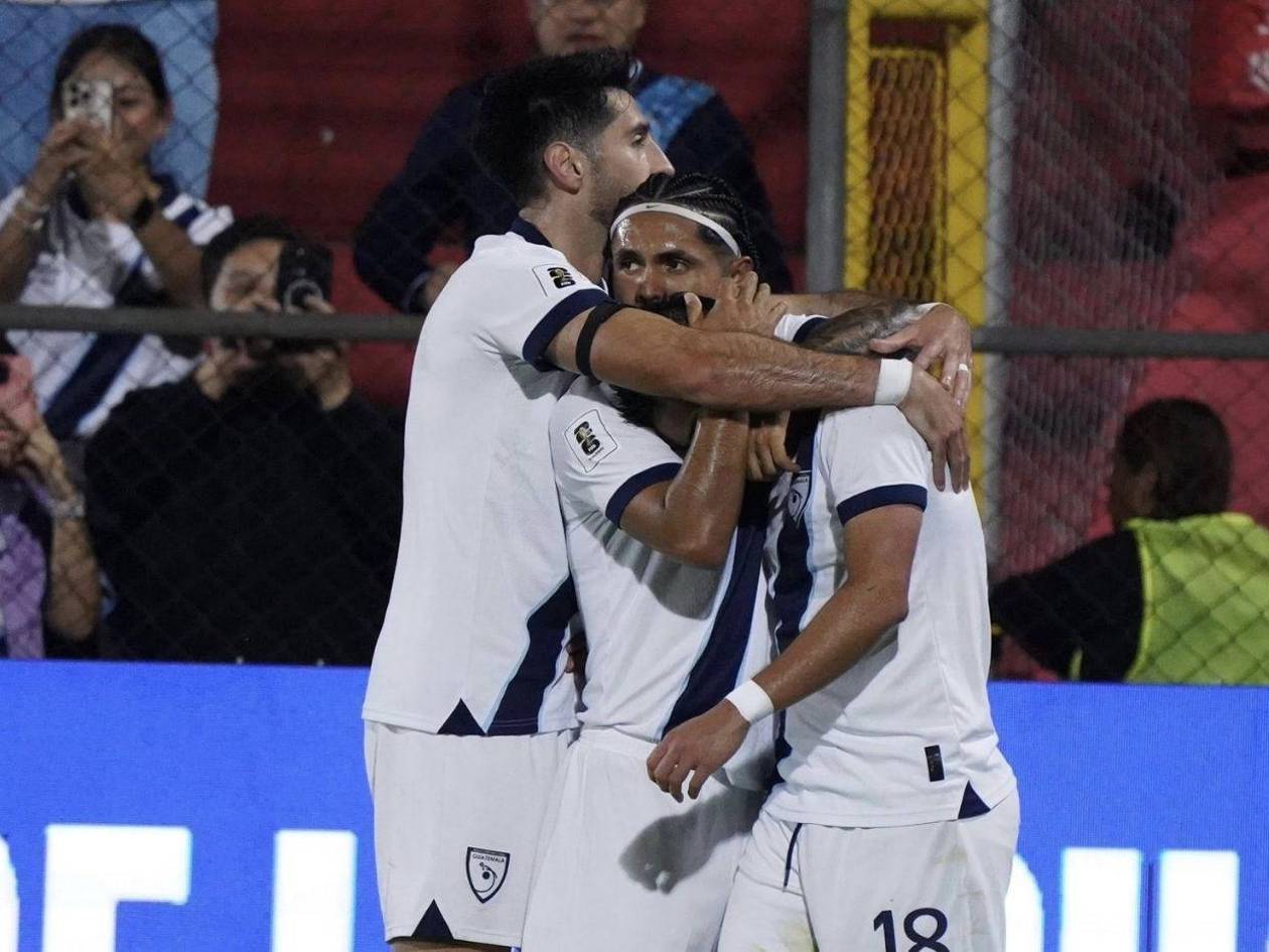 Victoria de Guatemala 3-1 sobre Surinam en la última jornada del Grupo C