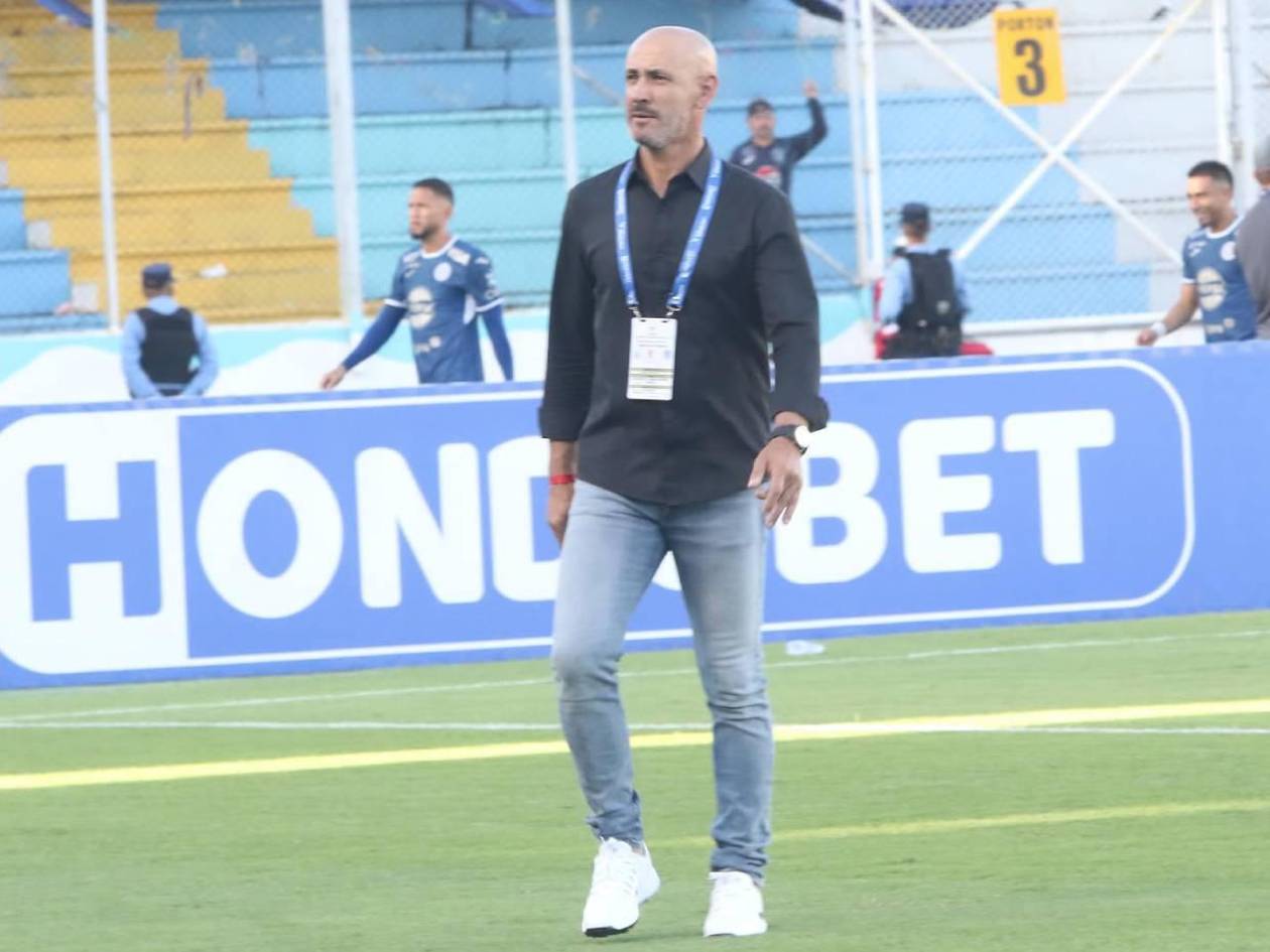 Eduardo Espinel rompe récord que había dejado Pedro Troglio con el Olimpia